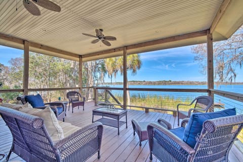Crystal River Vacation Rental | 3BR | 2.5BA | 1,700 Sq Ft | Stairs Required