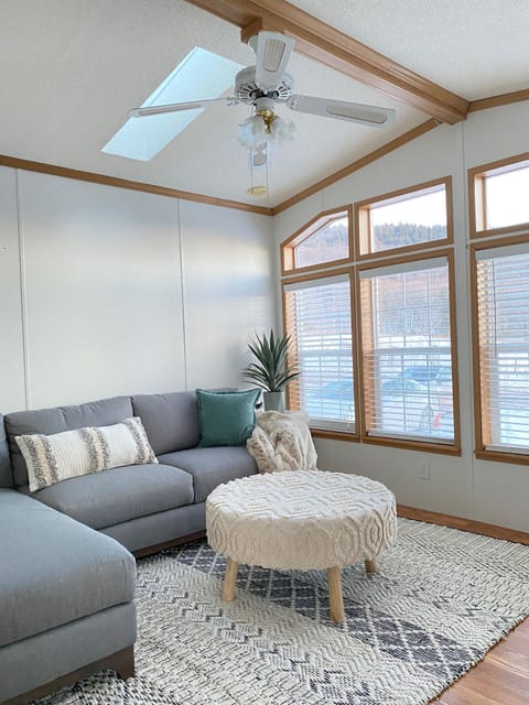 Sun room with beautiful views