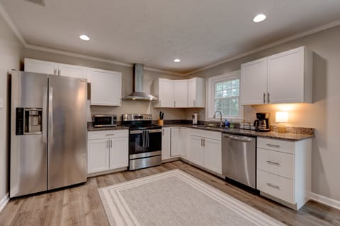 Kitchen 2, Spacious 4BR/3BA Home with Large Fenced yard