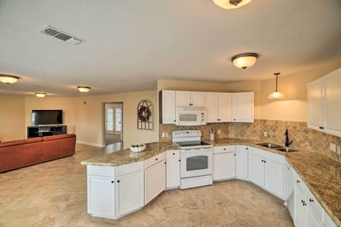 Kitchen | Fully Equipped | Cooking Basics