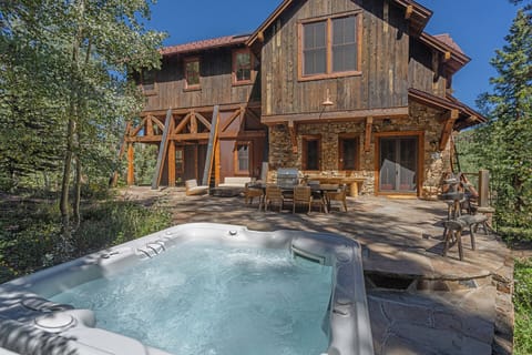 This stunning area offers cozy seating for relaxing, table seating for 6+  and easy access to the the trails located right out your back door.