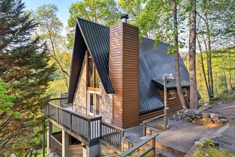 Authentic A-Frame structure with 2-3 car line parking.