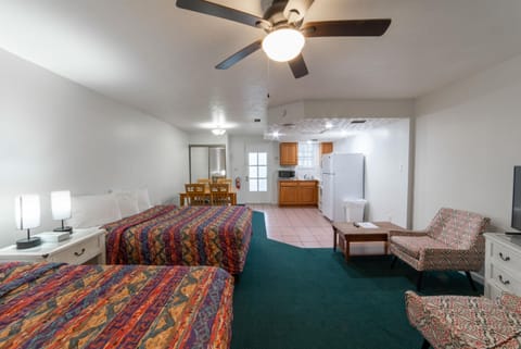 Quaint, Lakeside Family Suite with Kitchen and Porch image 1