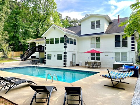 Pool ONLY OPEN last weekend of April-September, non-heated. HotTub open all year