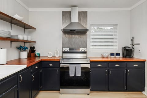 Plenty of prep space for home cooked meals