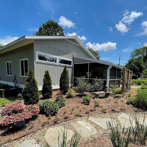 Cottage with screen porch