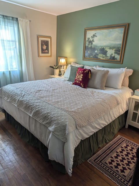 King bed
