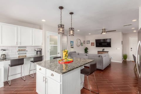 Island and bar style seating!