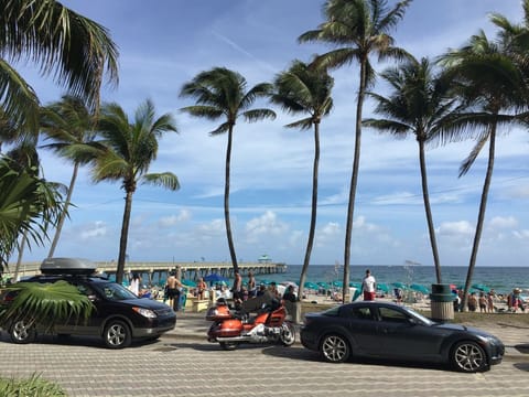 Award winning beach steps away @ Deerfield Beach