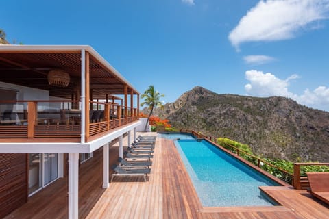Pool & Terrace