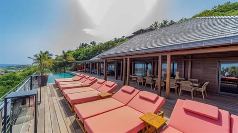 Pool & Terrace