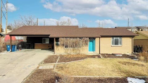 Front Yard and Entrance