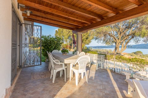 Covered terrace with a panoramic view