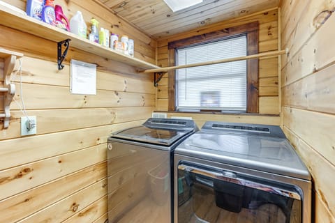 Washer & Dryer (Access via Bedroom 1)