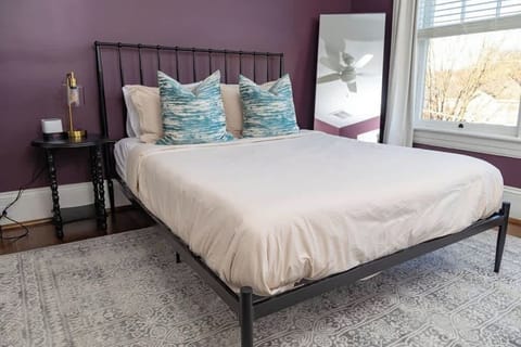 Comfy queen mattress