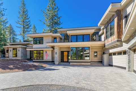 This FLAT HEATED driveway makes parking easy even in the Winter-time!