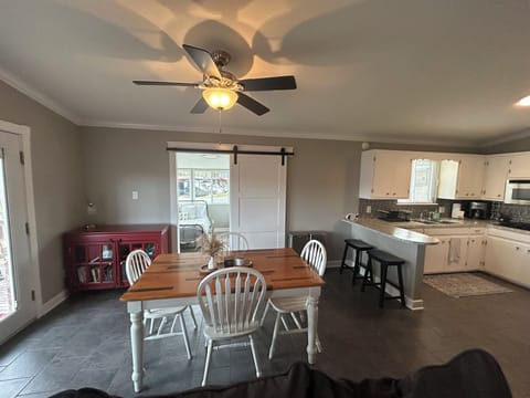Dining room, Kitchen, going into Sunroom