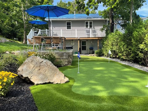 The Ogunquit House