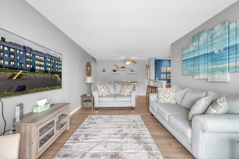 New flooring (installed in 2022). YouTube TV, Hulu, Disney+, NO cable.