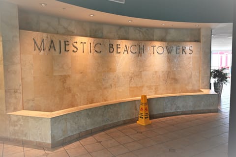 Majestic Beach Resort 