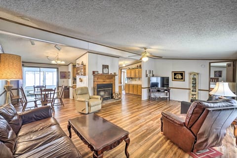 Sugar Grove Vacation Rental | 3BR | 2BA | 1,500 Sq Ft | Step-Free Access