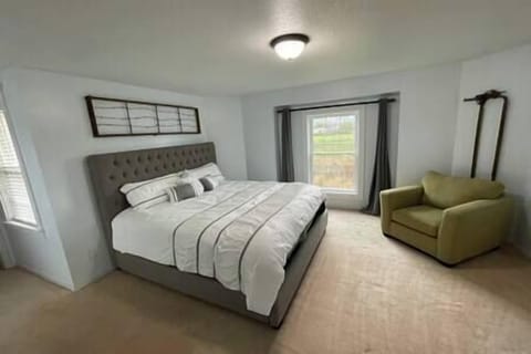 Primary bedroom with king size bed.  Very comfortable with great views