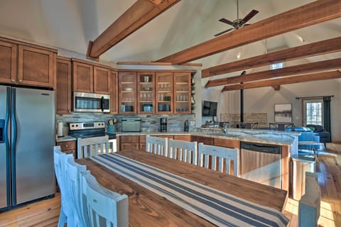 Kitchen | Dining Area | Trash Bags + Paper Towels | Toaster Oven