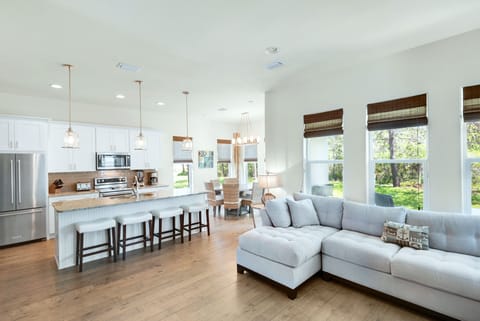 Large Sectional and Great Eat in Bar