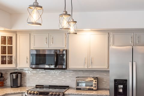 Kitchen has all new modern appliances