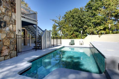 great in ground pool heated.