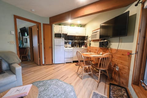 Small but feels large with this open concept set up