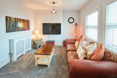 Seas The Day, Saltburn-by-the-Sea - Host & Stay