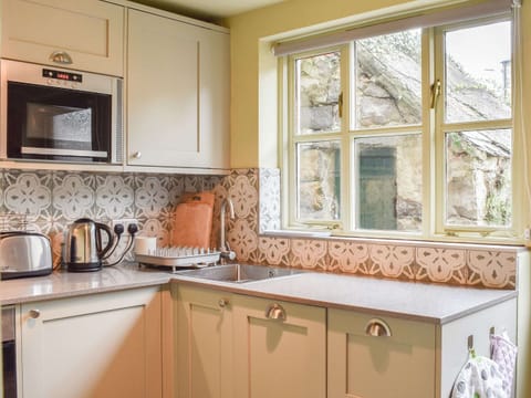 Kitchen | Carmel, Trefor