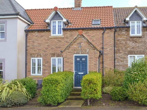 Exterior | Sunset Cottage, Filey