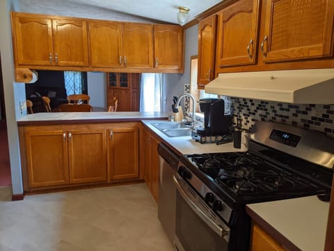 Kitchen 2 with Keurig