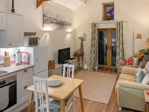 Living area | Maggie&rsquo;s Place, Holsworthy