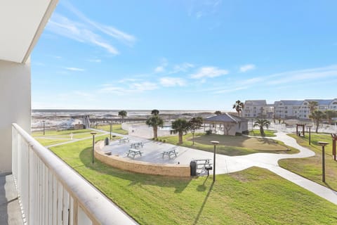 Balcony - Happiness Comes in Waves~Book Today! 2 Bed/ 2 Bath w/Exceptional Amenities!!