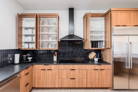 Fully stocked kitchen.