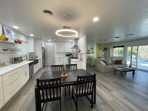 Kitchen and dining area.