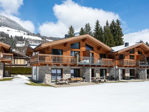 Holiday Home Exterior [winter]
