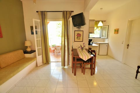 Each 2-bedroom apartment offers a sitting and dinning area (open plan)