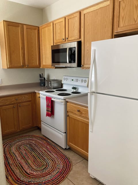 Kitchen is perfect size!