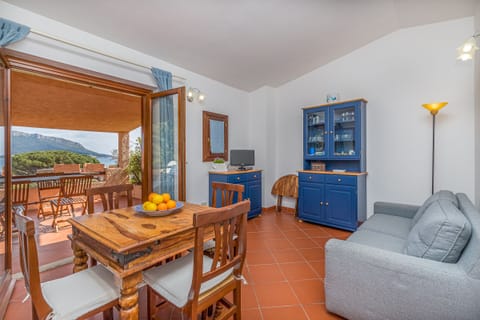 Living and dining room