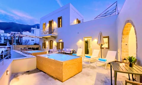 Sun Stone Villa | HotelPraxis Group