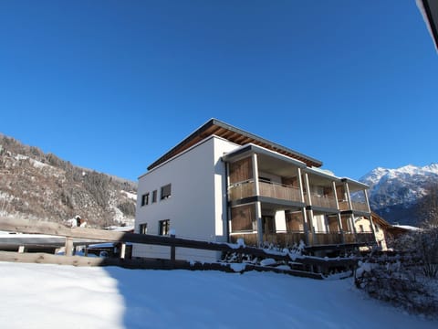 Holiday Home Exterior [winter]