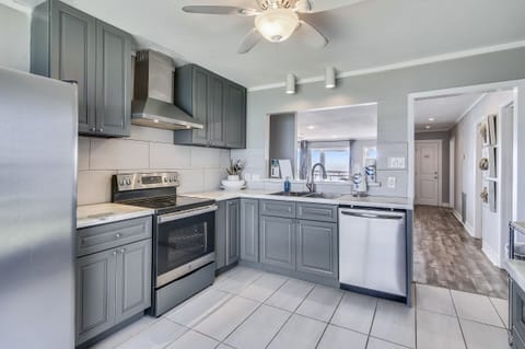 Culinary Delight - When you have a gourmet kitchen, there are no limits to the meals you can prepare for your vacationing family and friends.