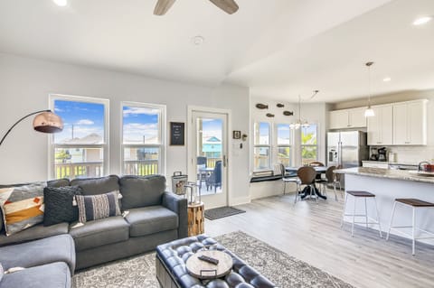 Stretch Out and Relax! - Afternoon nap? Why not?! You are on vacation after all!