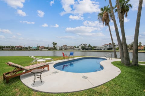 Welcome To Prager Bay View