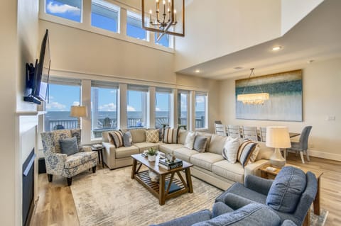Spacious Living Room