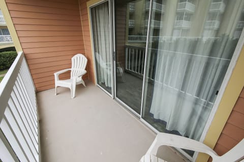 Galveston Charm - The only agenda here is to relax and have a great time.